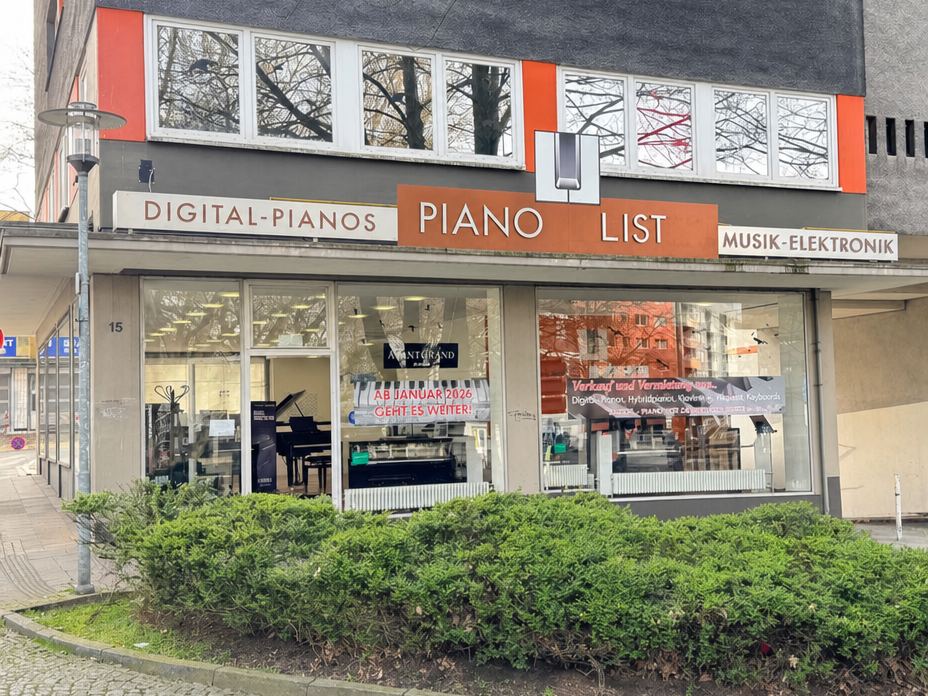 Ladenlokal Piano List
